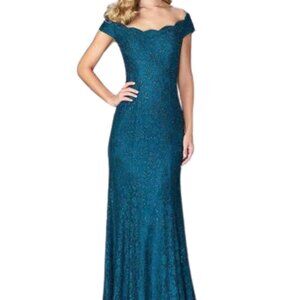 NWT La Femme 24928SC Lace Evening Dress Blue Size 4